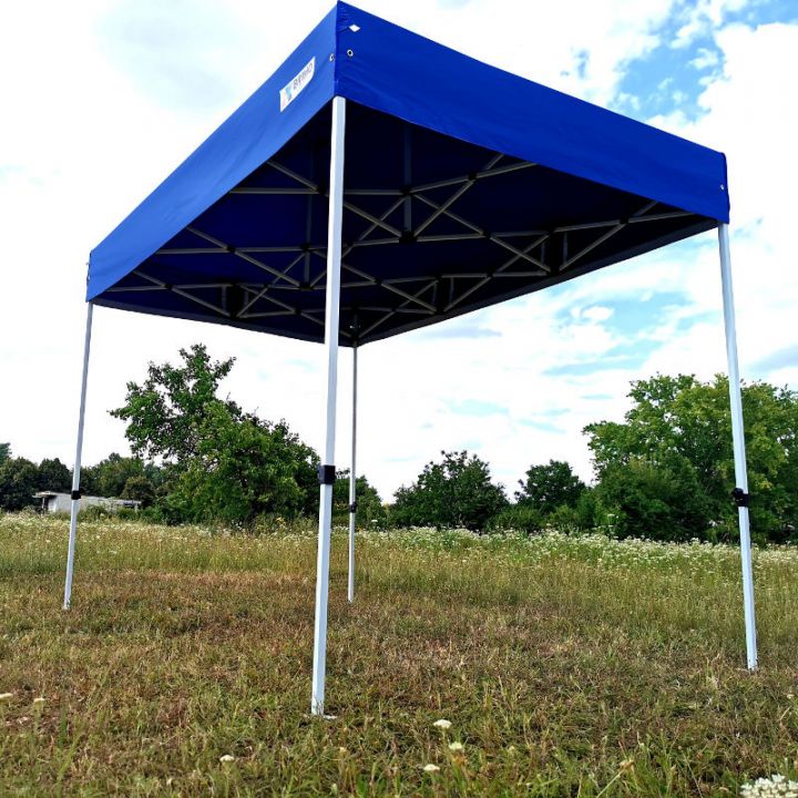 сгъваеми търговски щандове