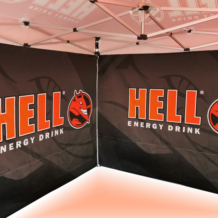 Водоустойчива сгъваема шатра за фестивали с гъвкава конструкция