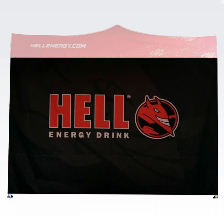 Svadobný stan s prírodnými materiálmi